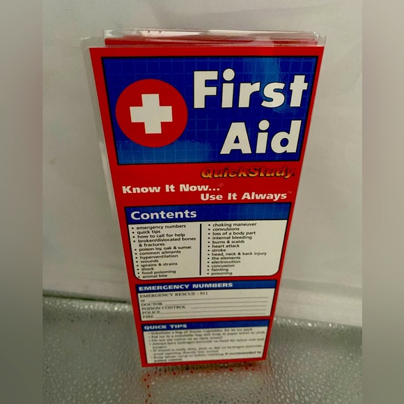 “First Aid” Laminated Reference Guide - Picture 2 of 4